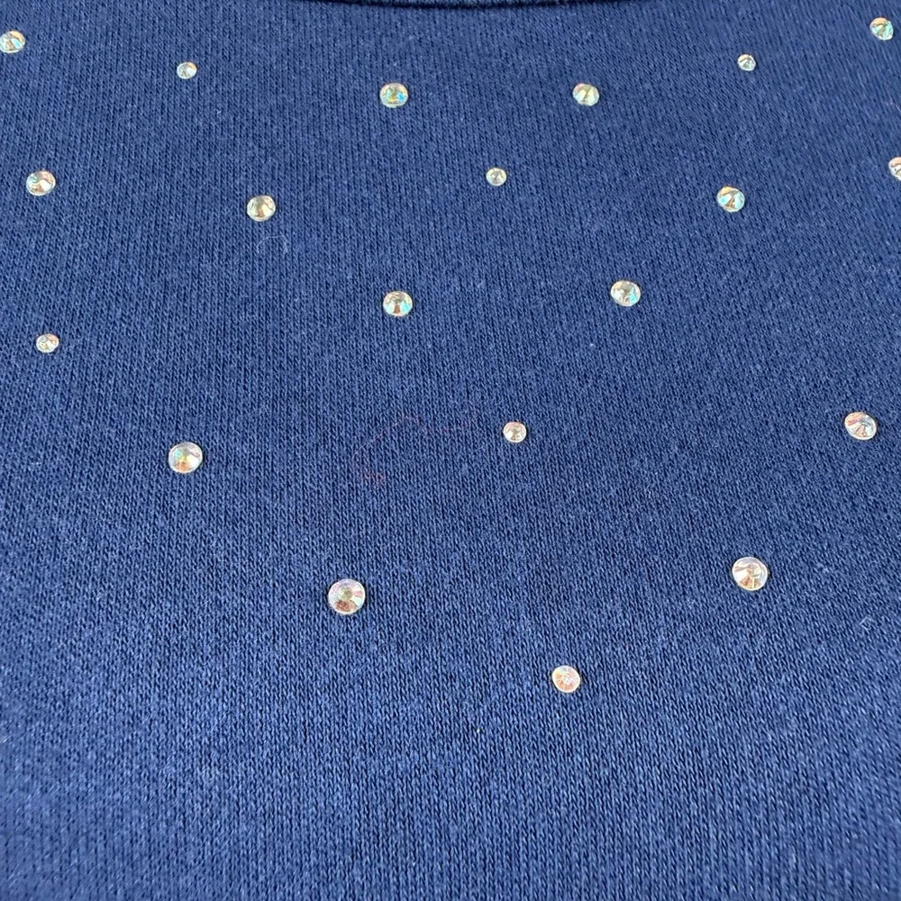 Quacker Factory blue top with clear crystal beads size 3X